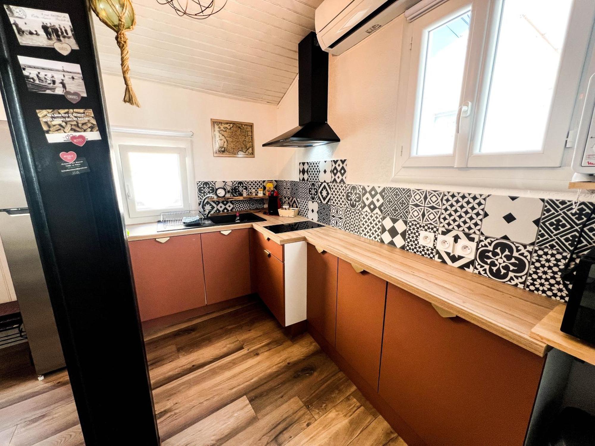 Maisonnette De Pecheur Chauffee Et Climatisee Port-la-Nouvelle Bagian luar foto